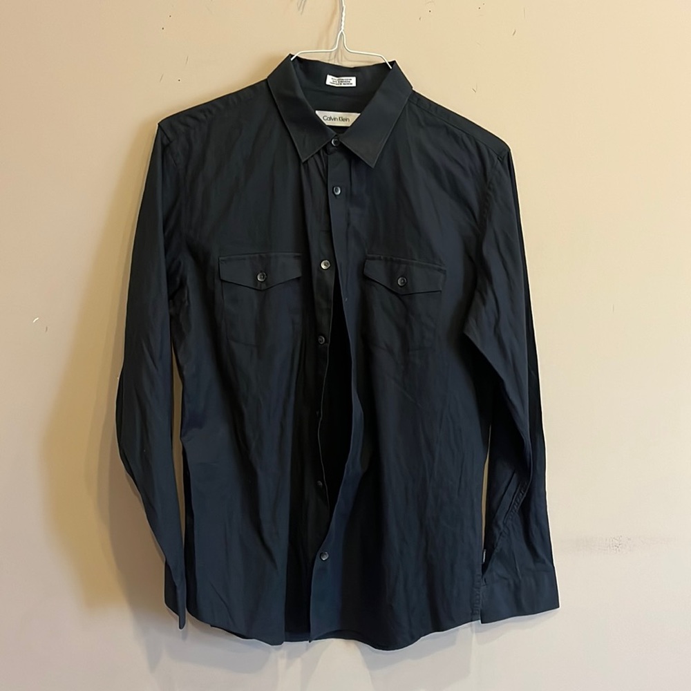 Calvin Klein long sleeve button down! Very clean size M non smoker